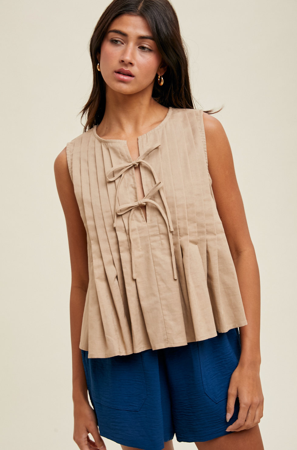 Sleeveless Pleated Top