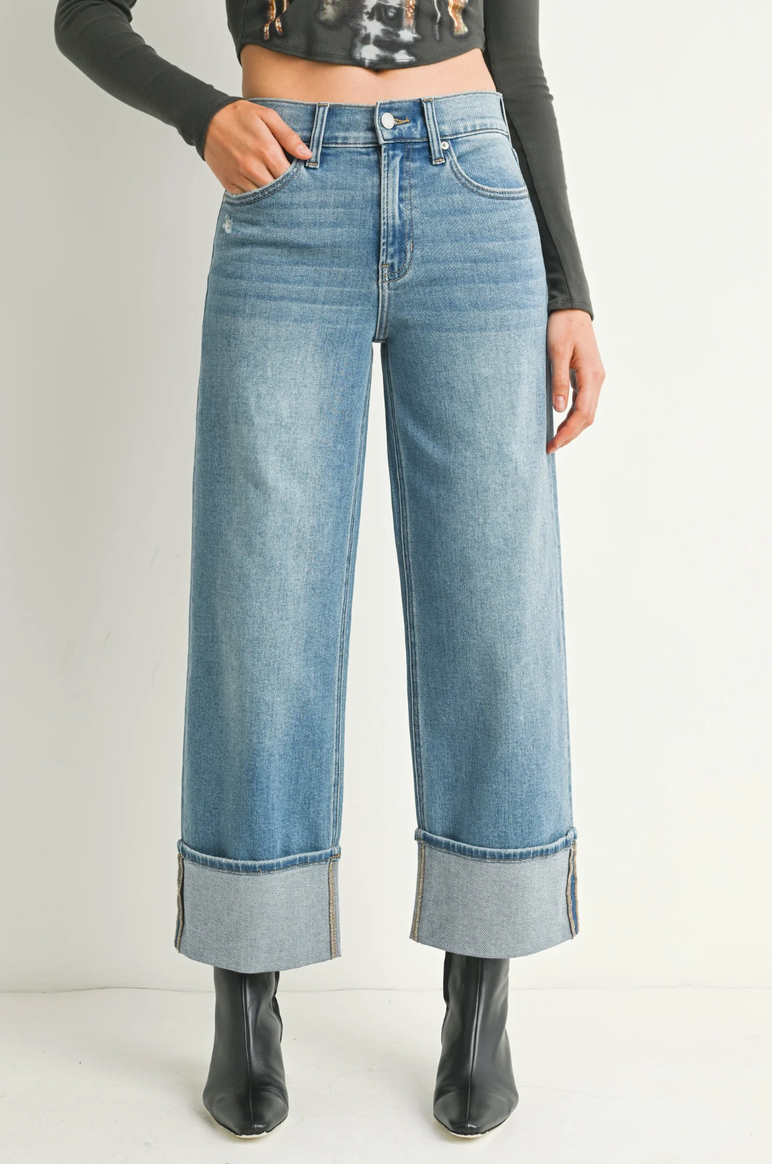 Petite Cuffed Slim Wide Jeans