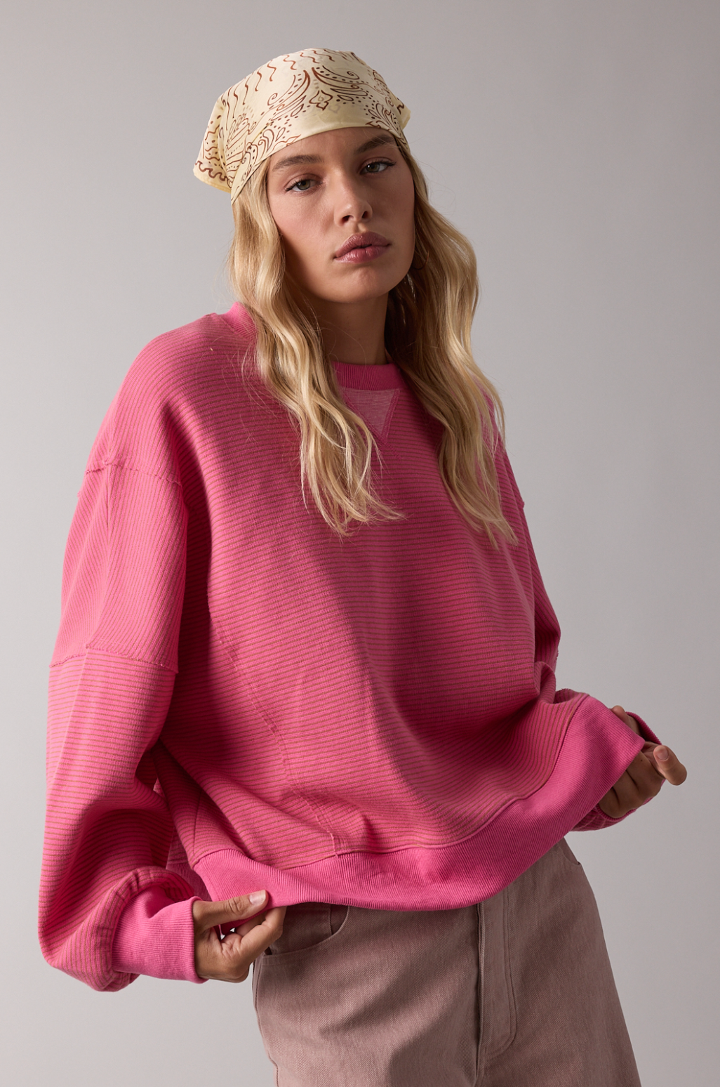 Striped Contrast Knit Pullover