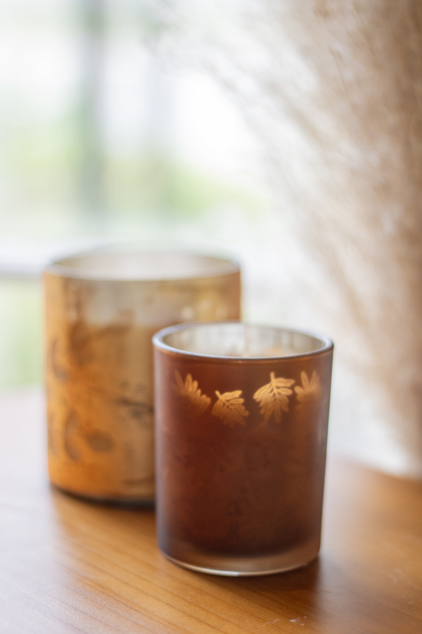 Small Rustic Leaf Candle