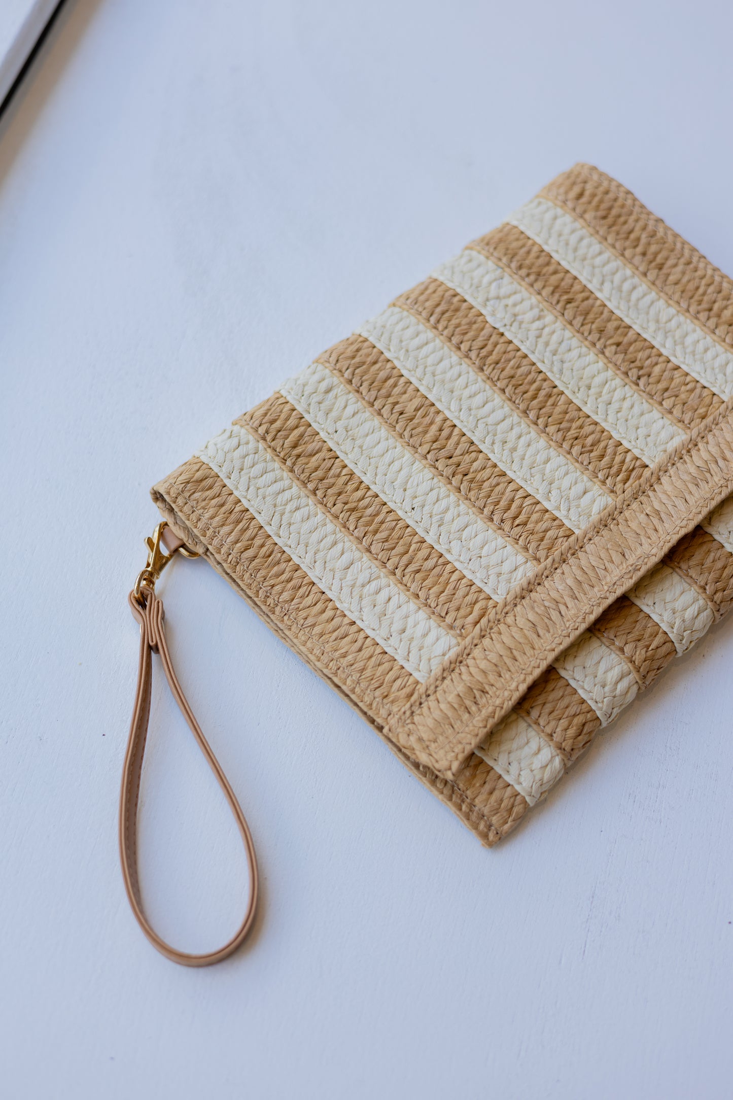 Stripe Straw Clutch