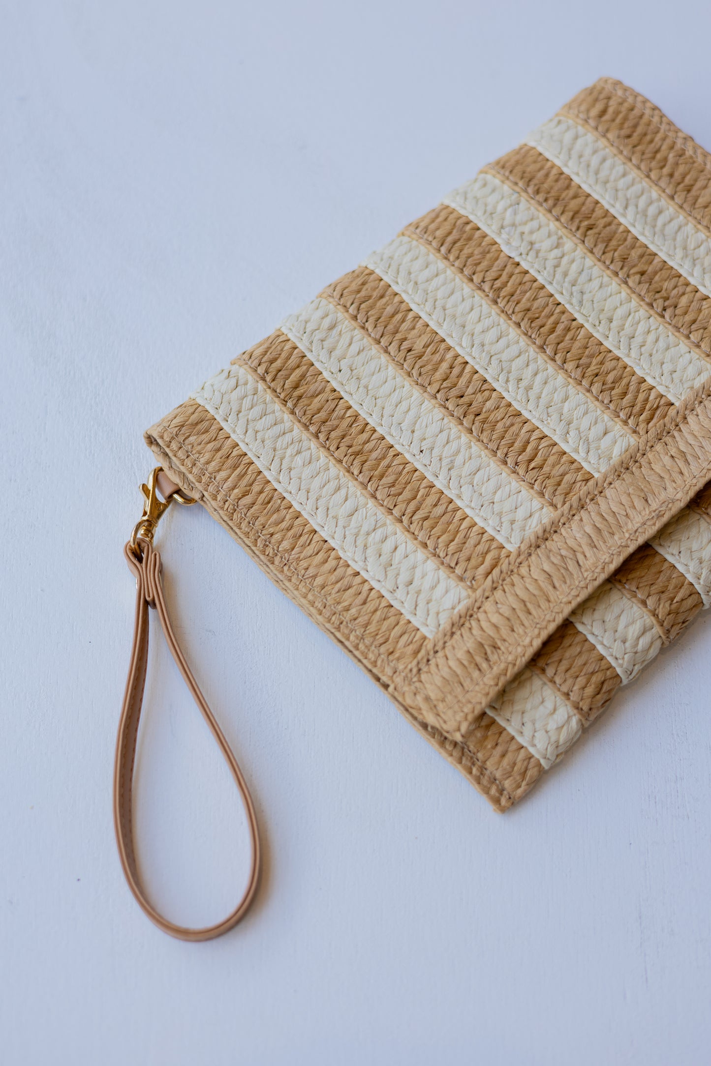 Stripe Straw Clutch