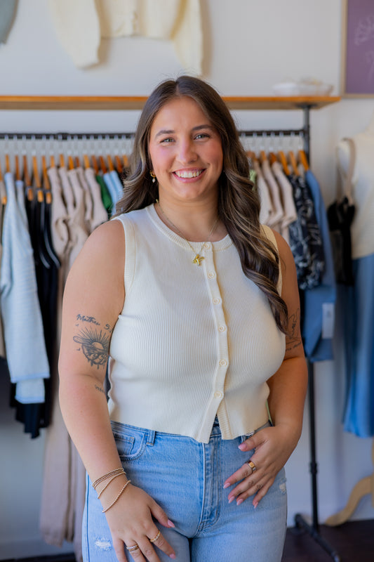 Sleeveless Ribbed Button Down Top