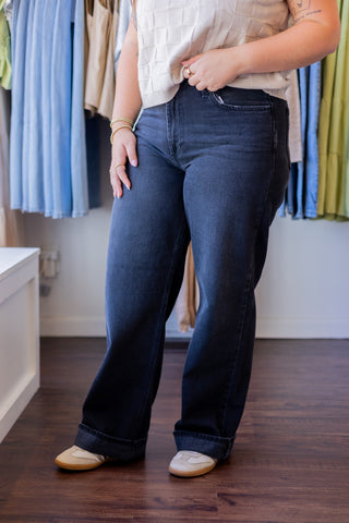 Relaxed Straight Jean