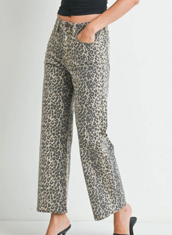 Vintage Straight Leg Jeans