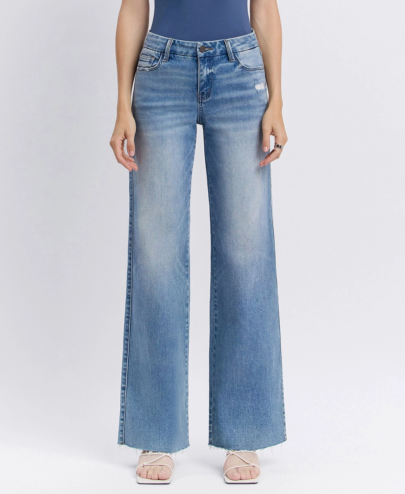 Mid Rise Clean Cut Jeans
