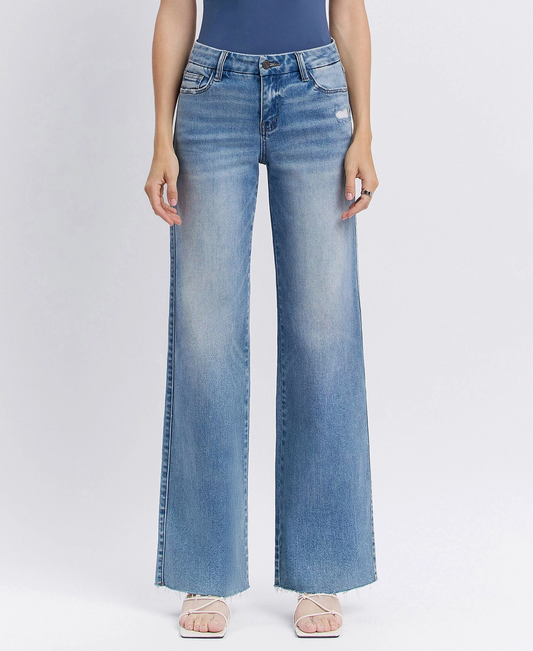 Mid Rise Clean Cut Jeans