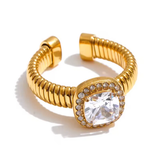 Alex Diamond Ring
