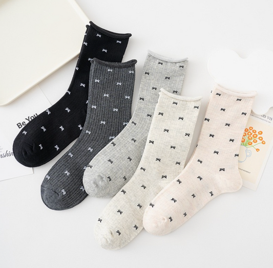 Bow Mid Calf Length Socks