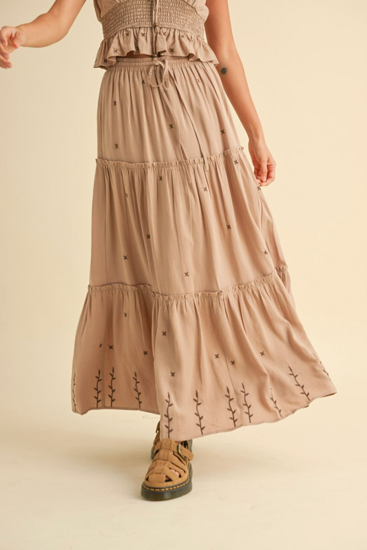 Embroidery Detail Tiered Skirt