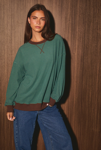 Contrast Trim Pullover