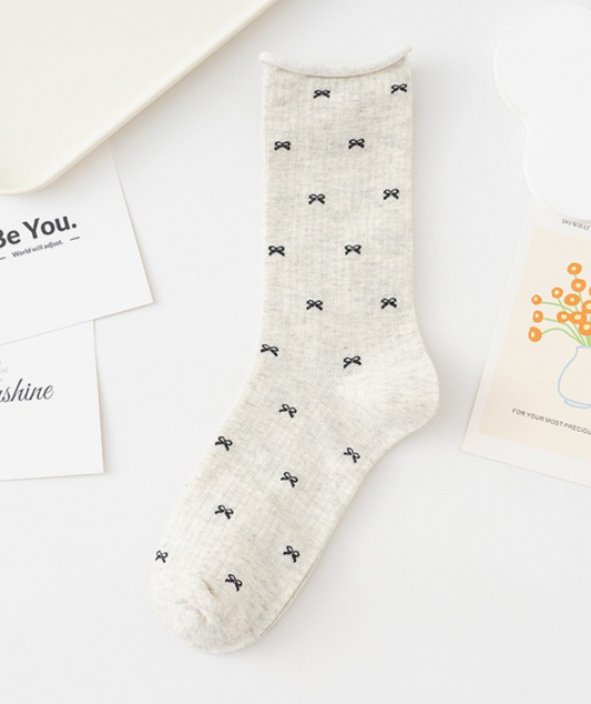 Bow Mid Calf Length Socks