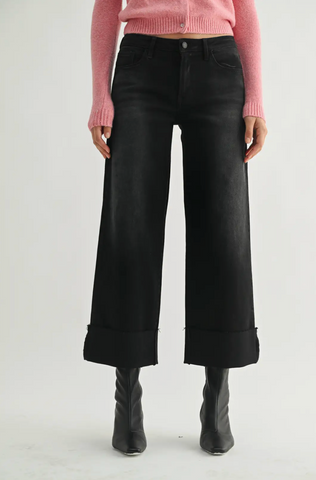 Scissor Cut Cuffed Jeans