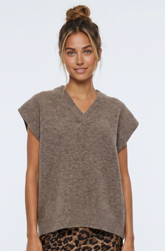 Oversized Sweater Vest